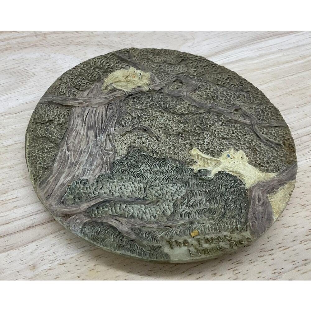 Three Little Pigs Round Relief Plaque‎ Resin Art Wolf Fairy Tale Rustic Decor